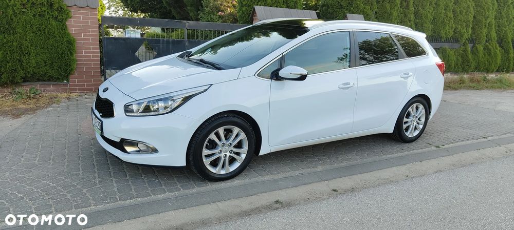 Kia Ceed 1.6 CRDi Spirit - 11