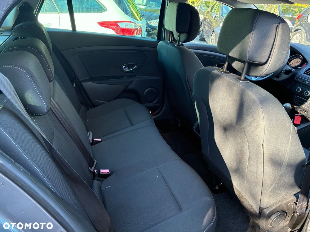 Renault Megane 1.6 16V 110 Dynamique - 11