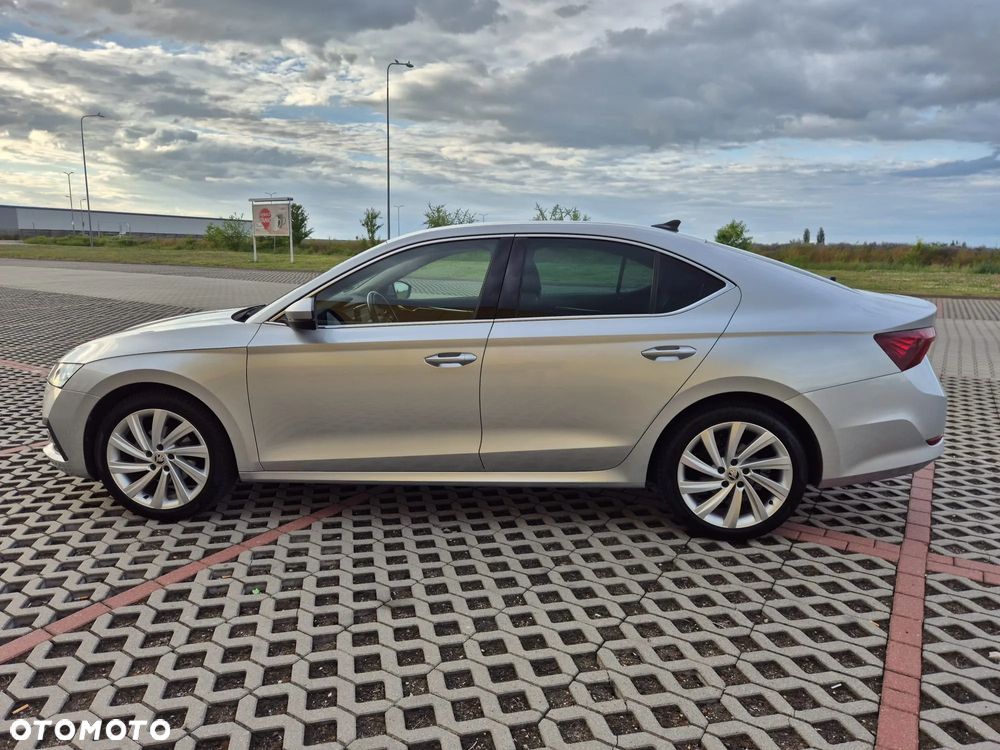 Skoda Octavia 2.0 TDI Style DSG - 4