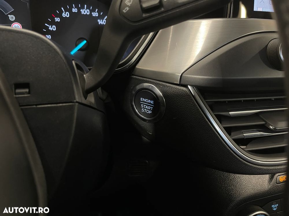 Ford Focus 1.0 EcoBoost MHEV Titanium - 20
