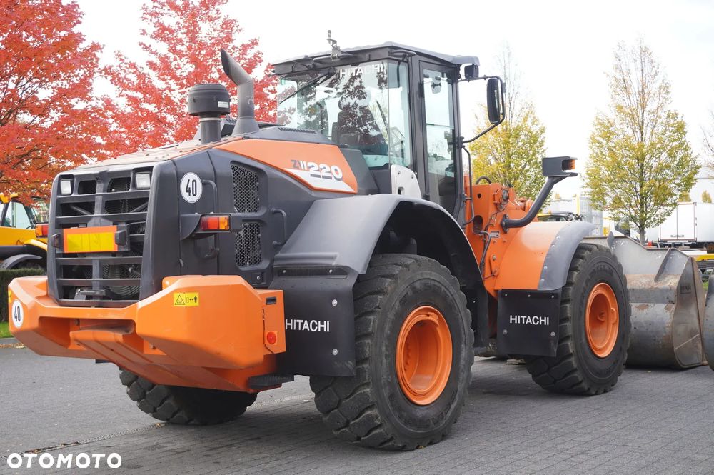 Hitachi ZW220 / 2 łyżki / Ładowarka przegubowa - 6