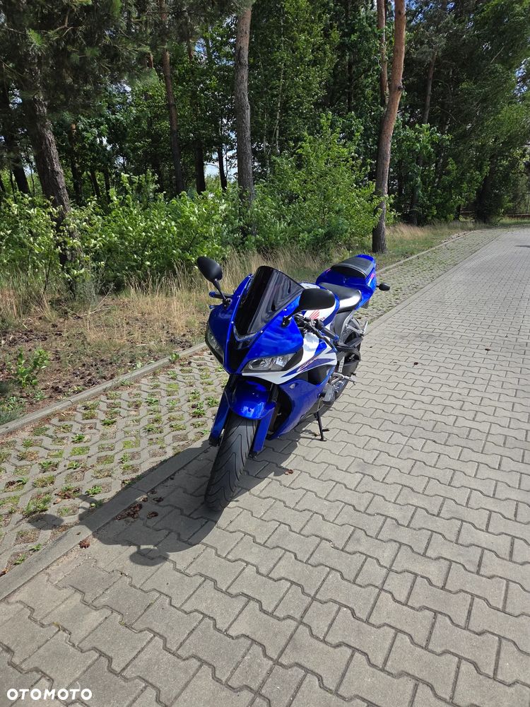 Honda CBR - 2