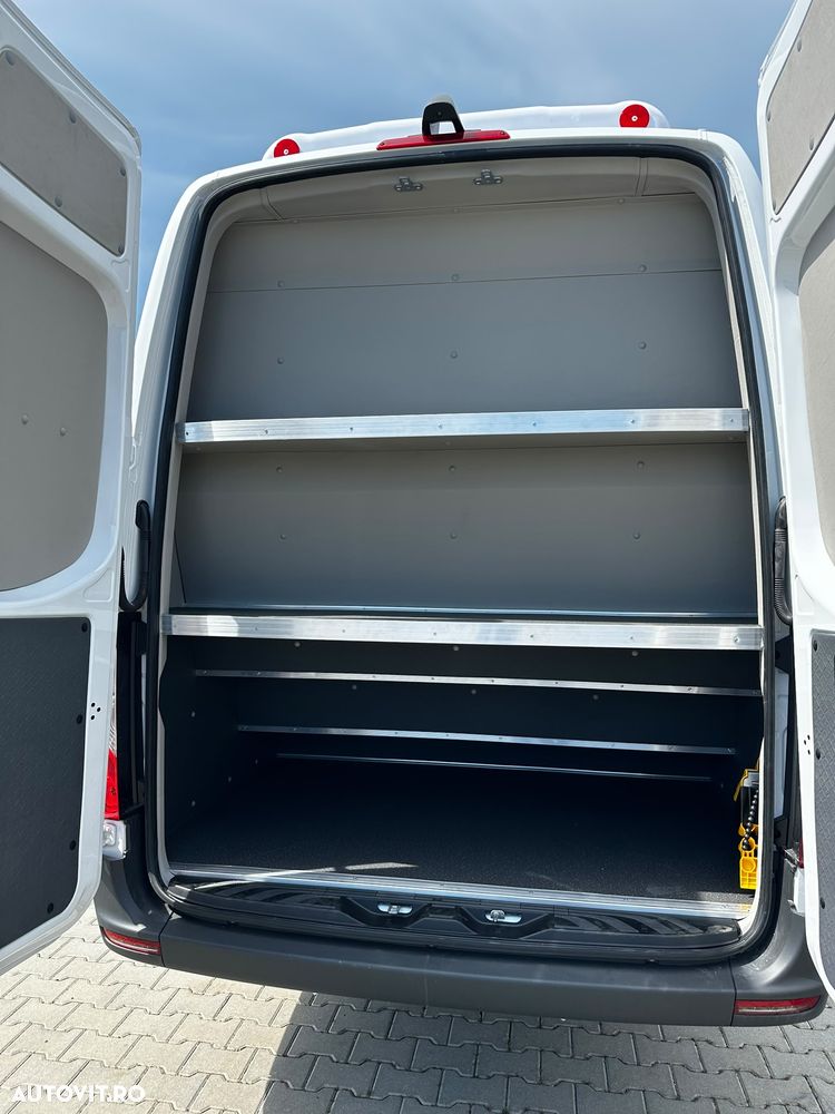 Mercedes-Benz Sprinter 517 Microbuz VIP 20+1 locuri Categoria a II-a 2026 - 5