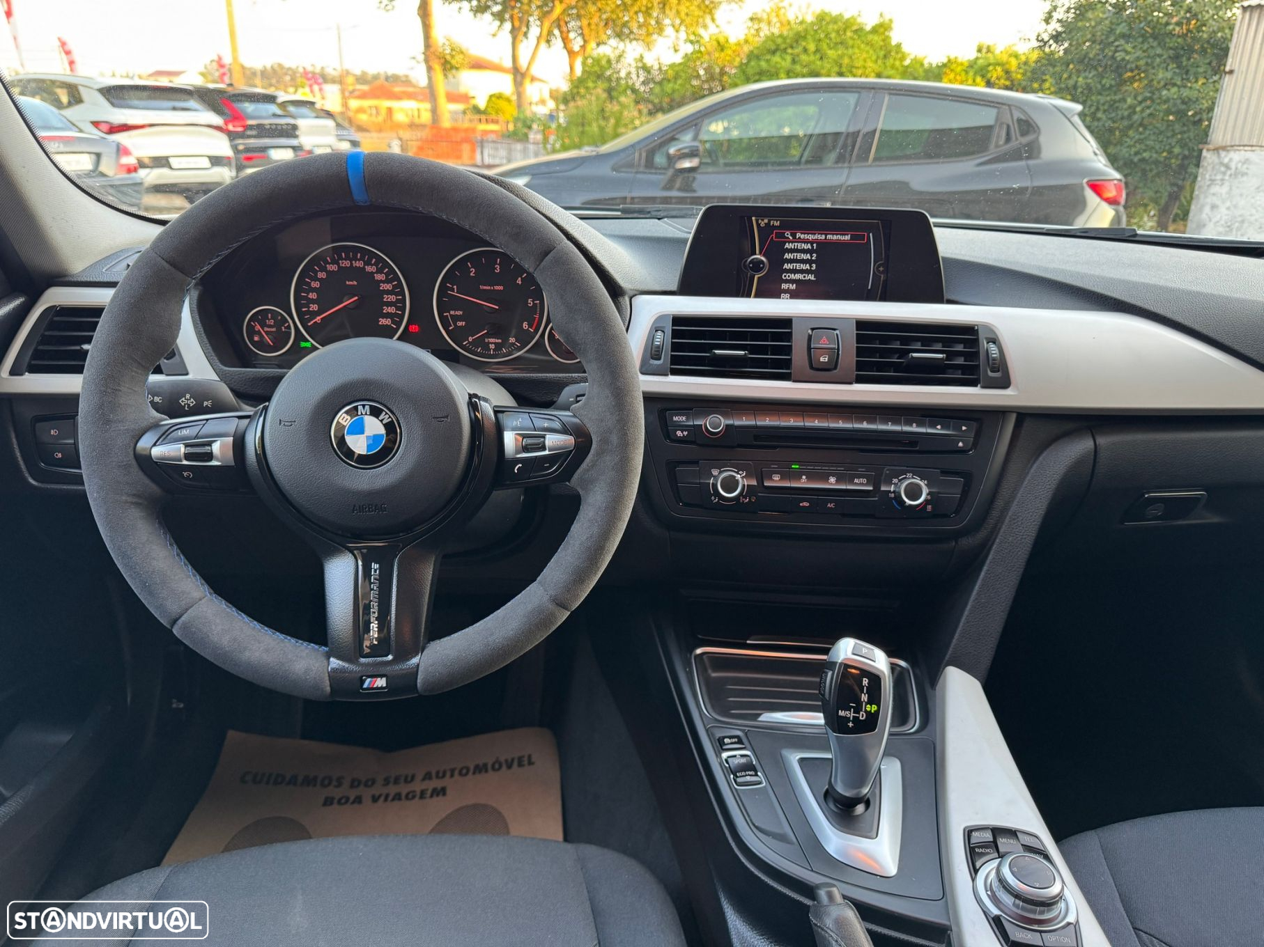 BMW 320 d Touring Auto Line Modern - 8