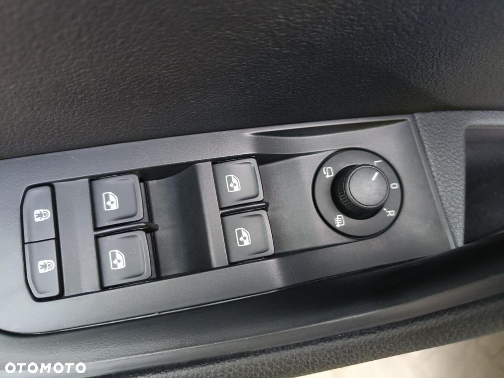 Skoda Superb 1.5 TSI Ambition DSG - 19