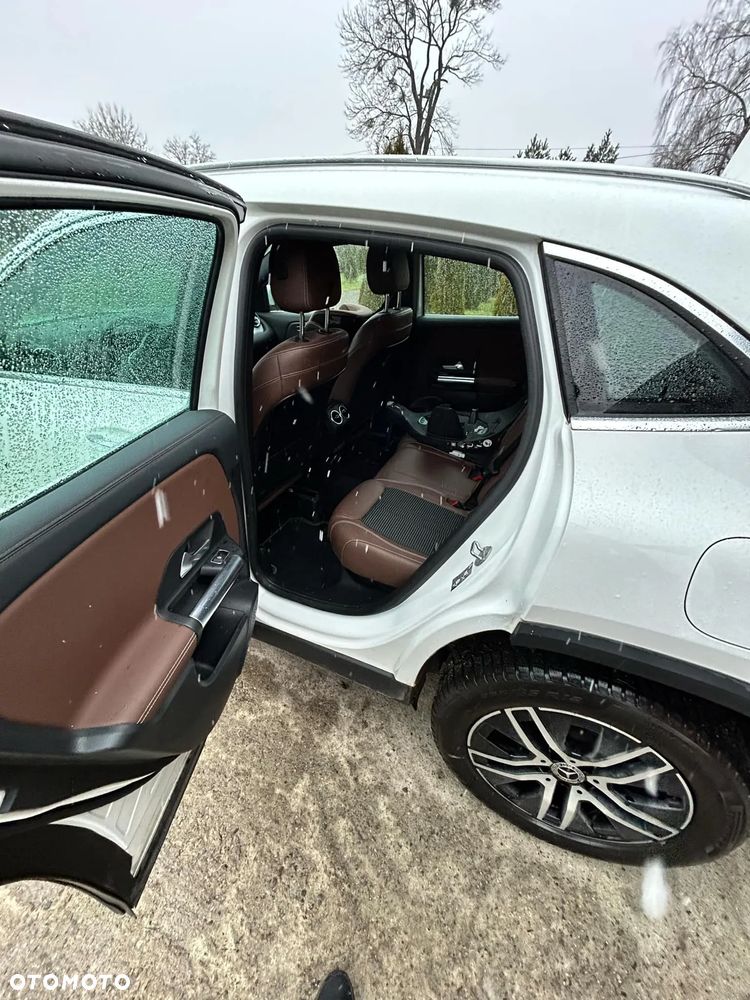 Mercedes-Benz GLA 200 Business Edition - 13