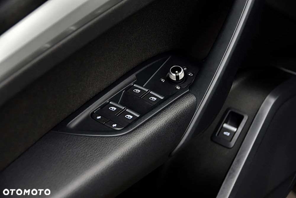 Audi Q5 35 TDI mHEV S tronic - 31