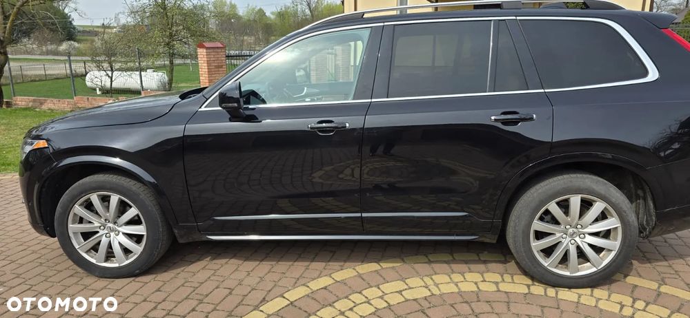 Volvo XC 90 - 30