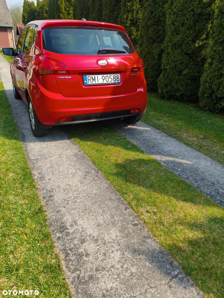 Kia Venga 1.6 CRDi M - 3