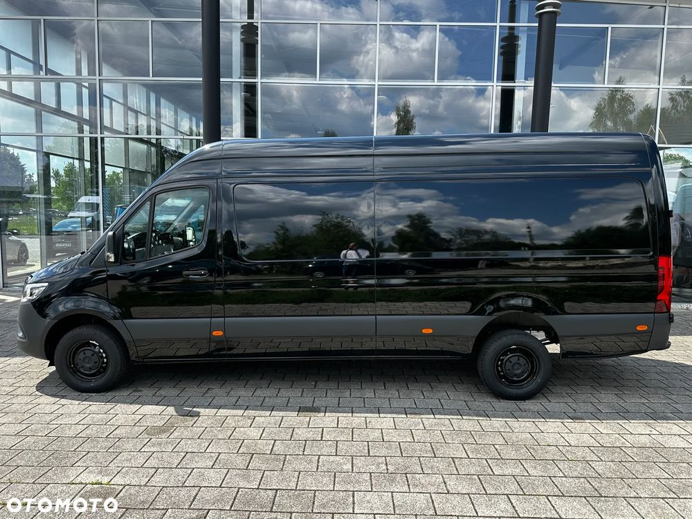 Mercedes-Benz Sprinter - 10