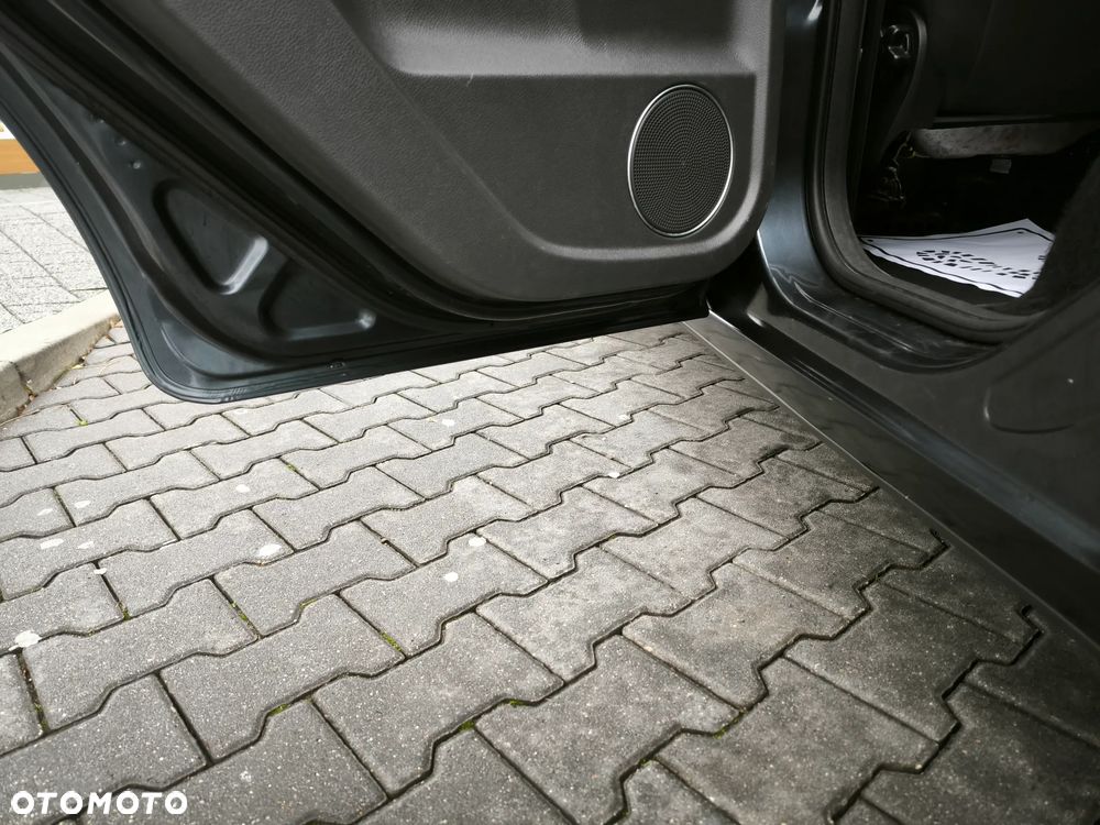 Ford C-MAX 2.0 TDCi DPF Style+ - 28