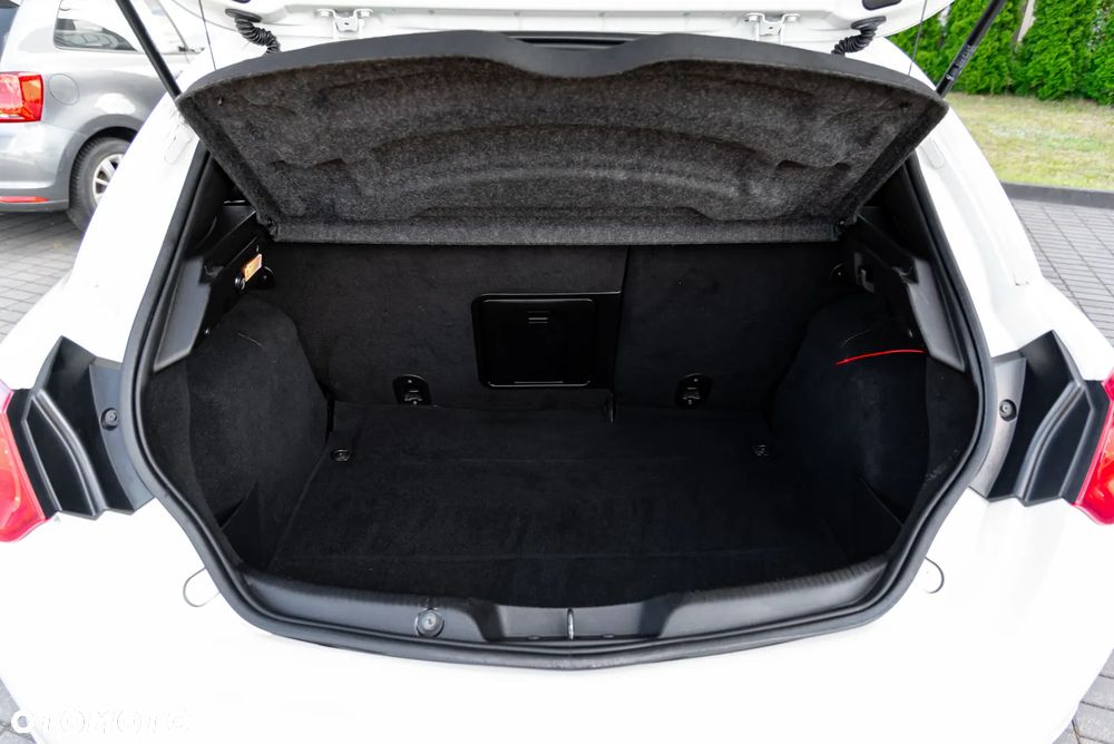 Alfa Romeo Giulietta 1.4 TB 16V Multiair - 10