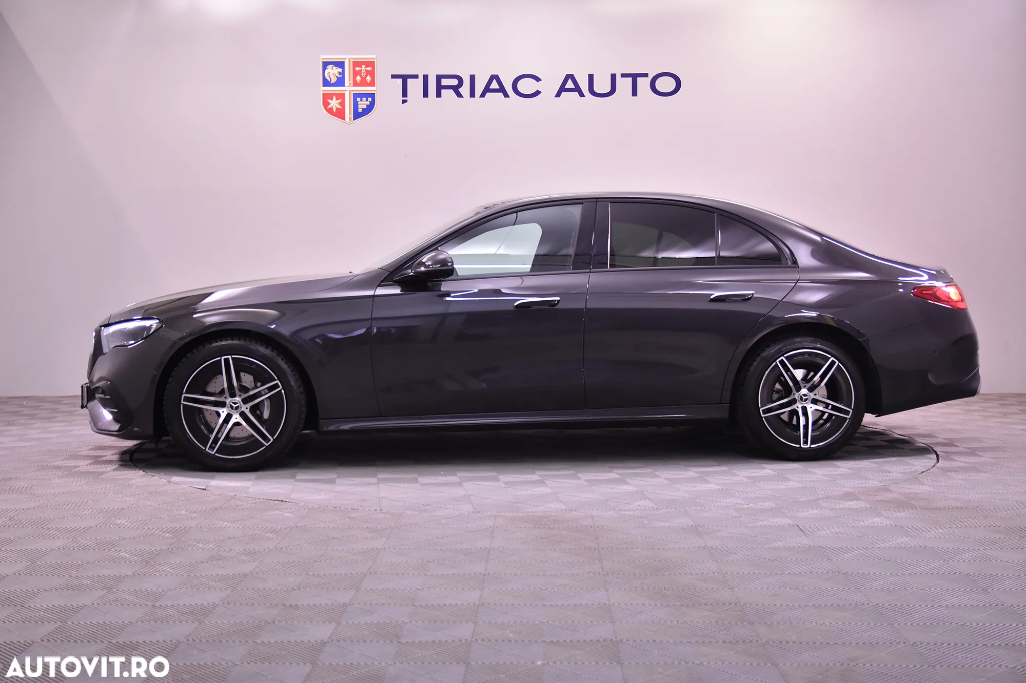 Mercedes-Benz E 220 d MHEV Aut. - 2