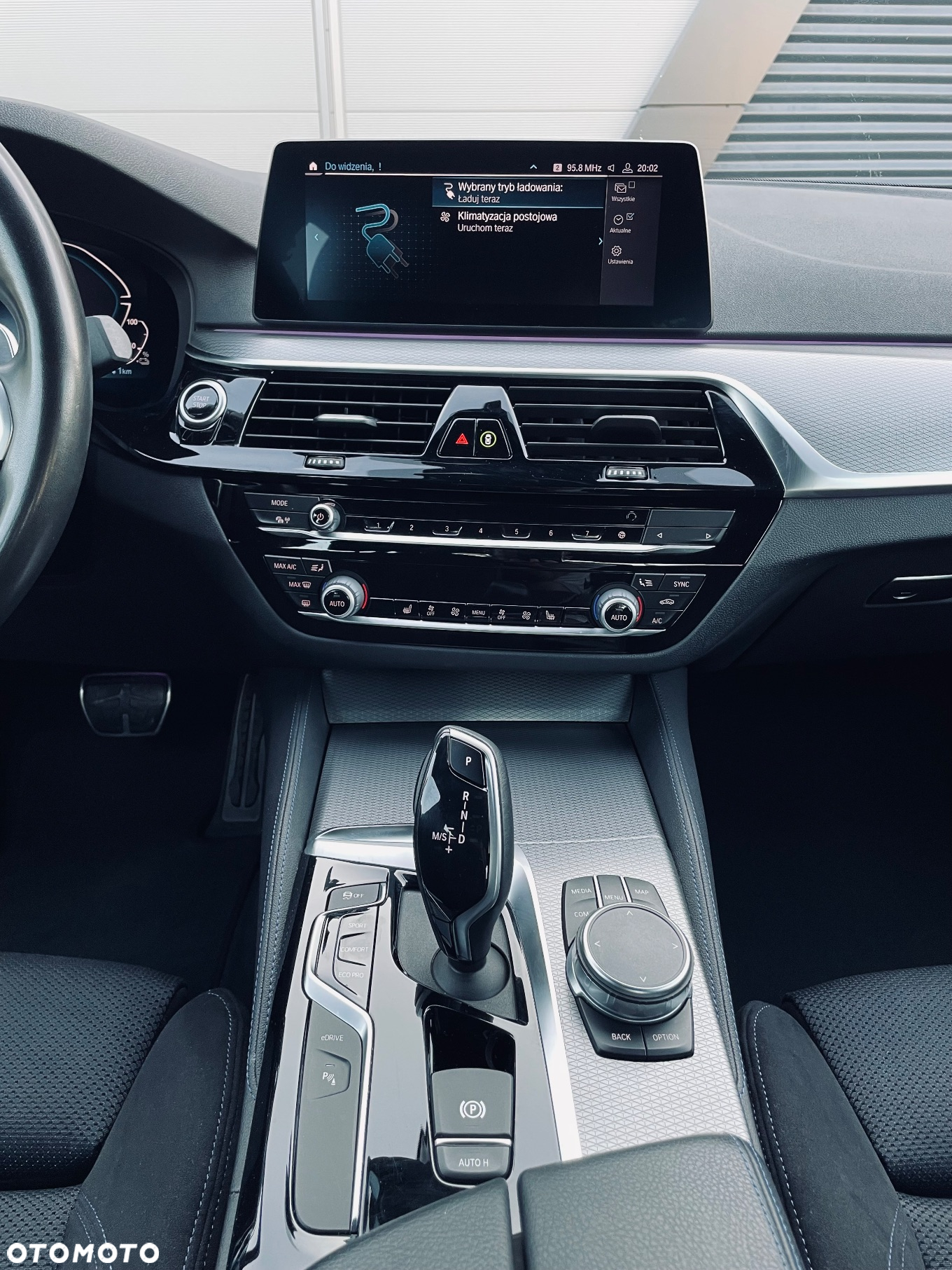 BMW Seria 5 530i xDrive M Sport sport - 23
