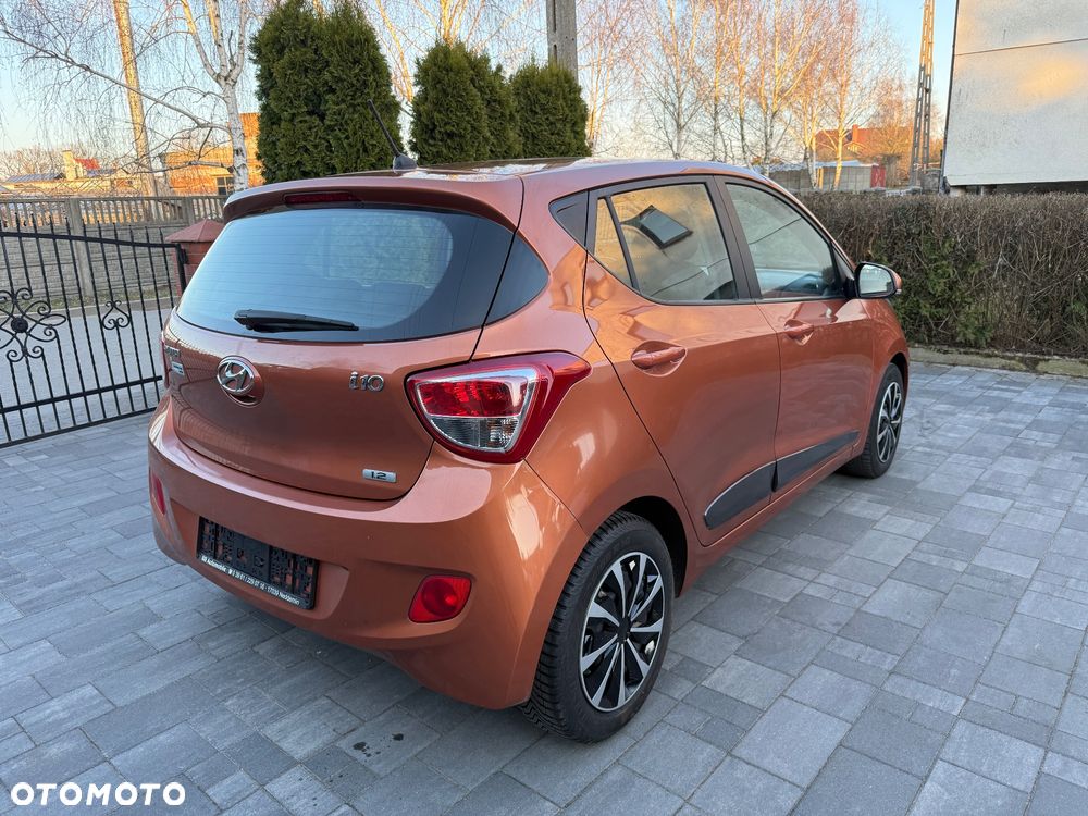 Hyundai i10 1.2 Fifa World Cup Edition - 8