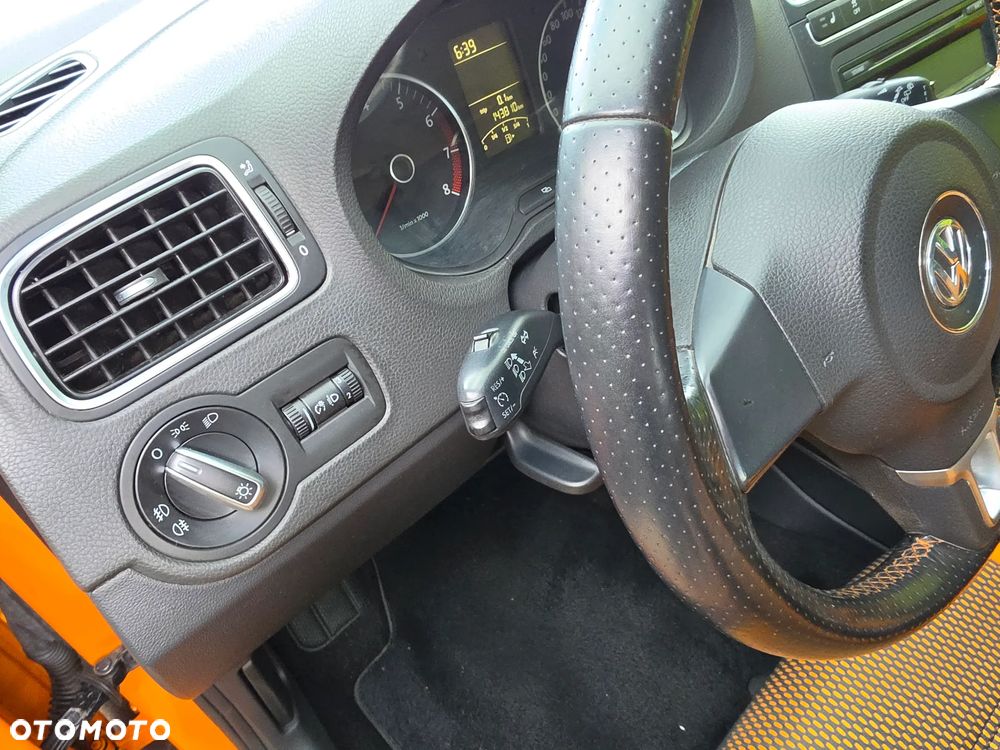 Volkswagen Polo - 15