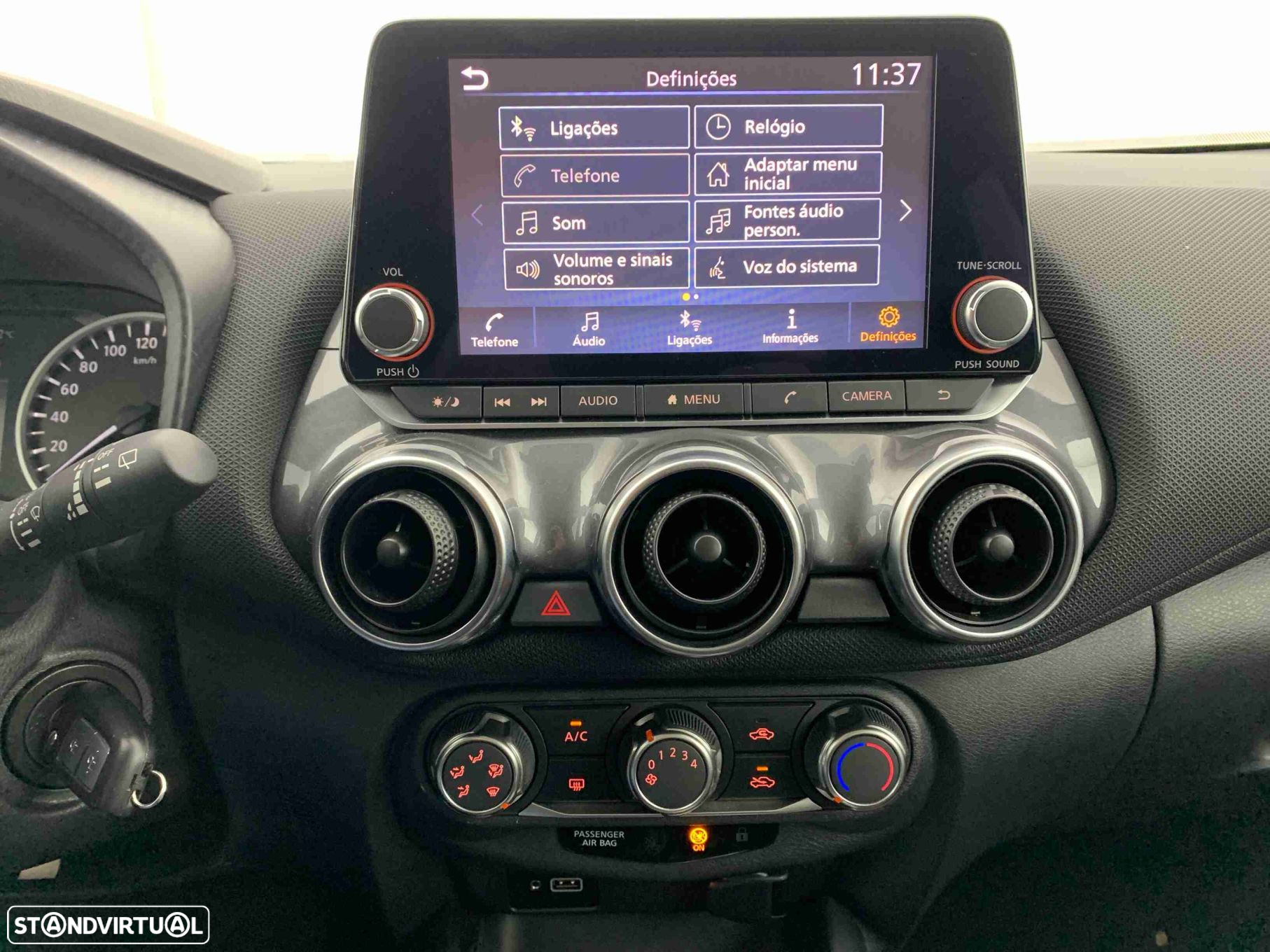 Nissan Juke 1.0 DIG-T Acenta DCT - 9