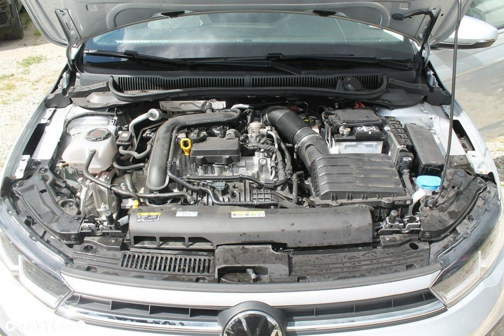 Volkswagen Polo - 15