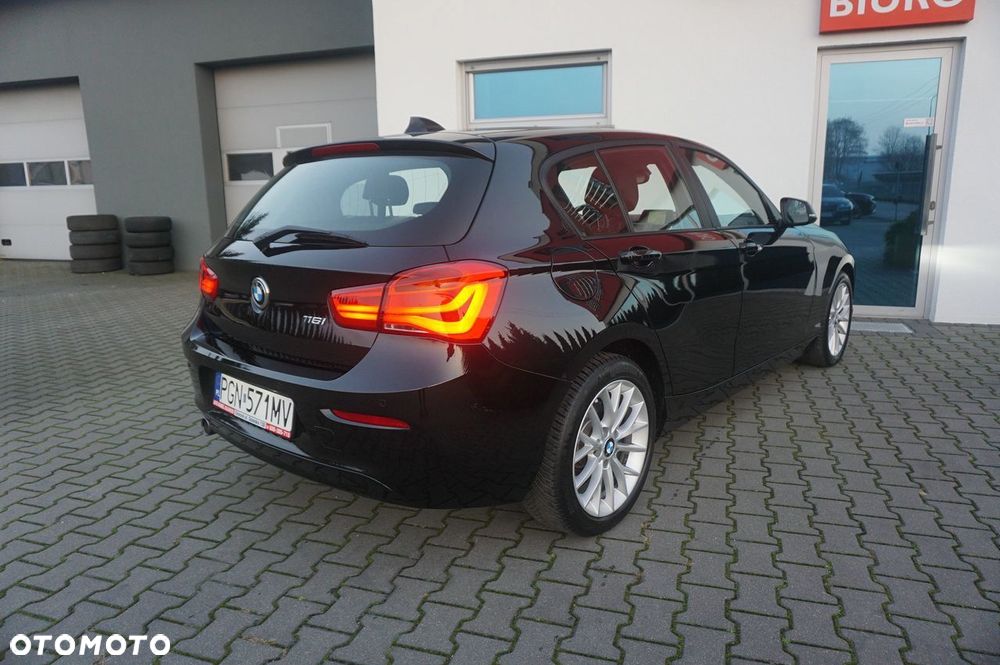 BMW Seria 1 116i M Sport - 4