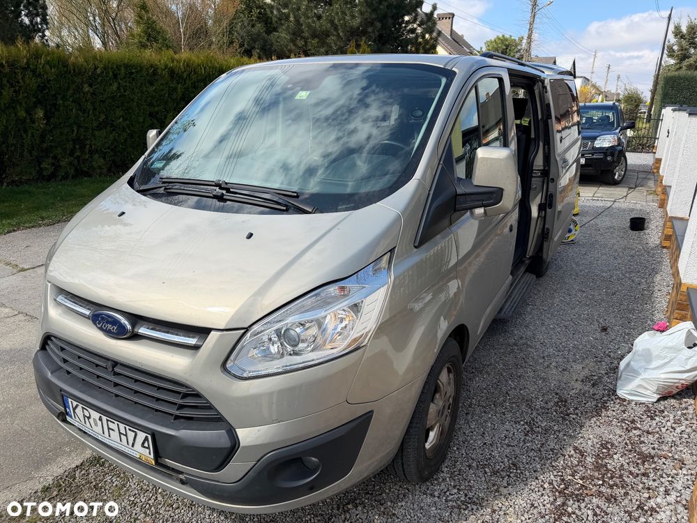 Ford Tourneo Custom 2.0 EcoBlue L2 Titanium - 2