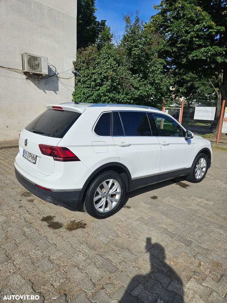 Volkswagen Tiguan 2.0 TDI 4Mot DSG Highline - 12
