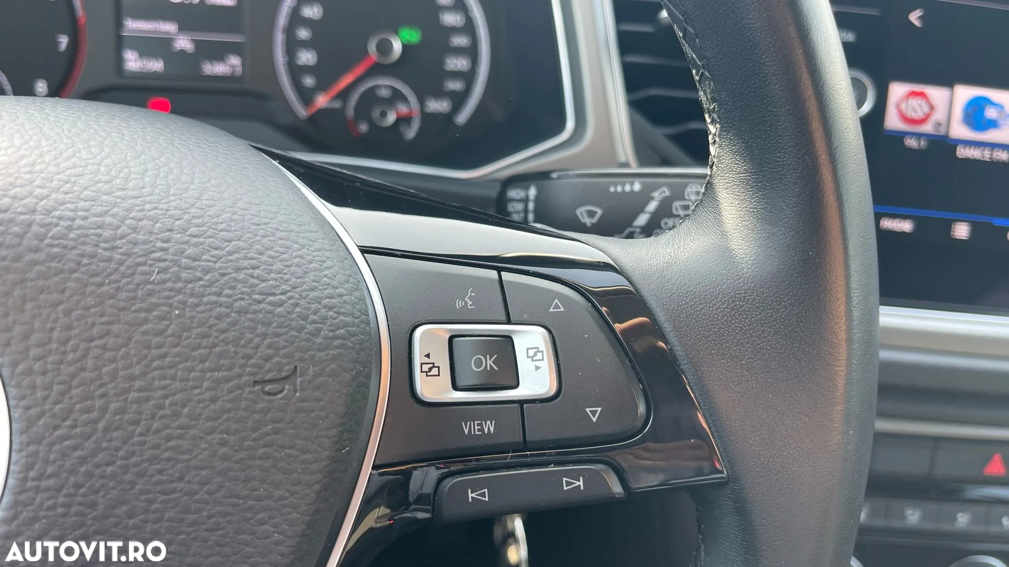 Volkswagen T-ROC 1.5 TSI DSG Design - 20