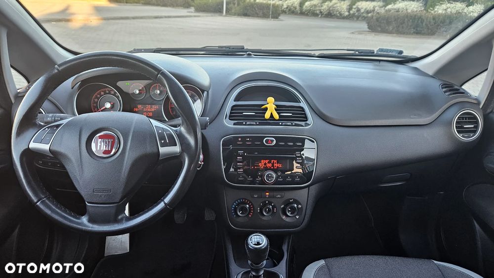 Fiat Punto 2012 - 11