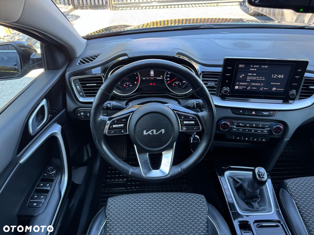 Kia Ceed 1.5 T-GDI L - 16