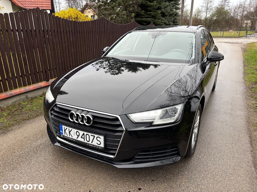 Audi A4 Avant 2.0 TDI DPF Attraction - 1