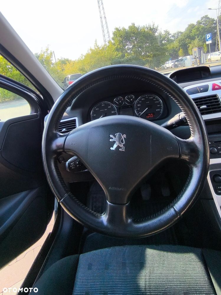 Peugeot 307 HDi SW 135 DVD - 25