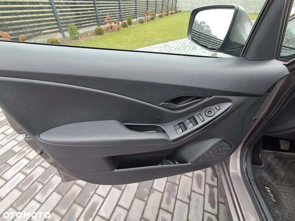 Hyundai ix20 1.4 blue - 17