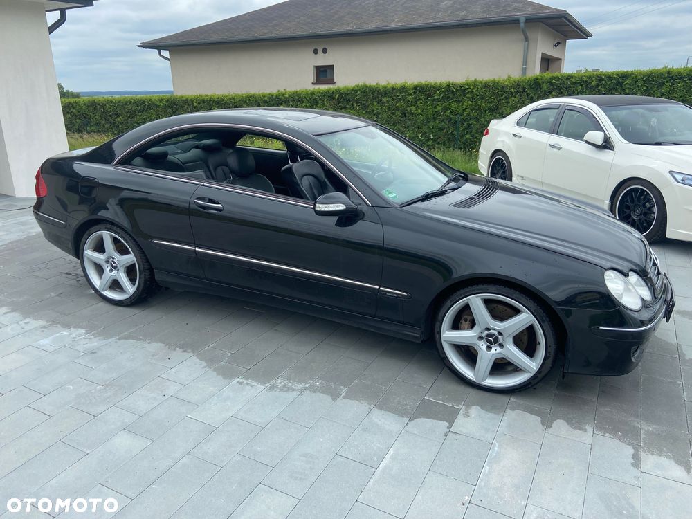 Mercedes-Benz CLK - 1