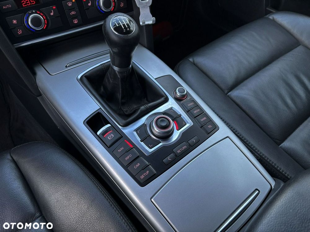Audi A6 Avant - 19