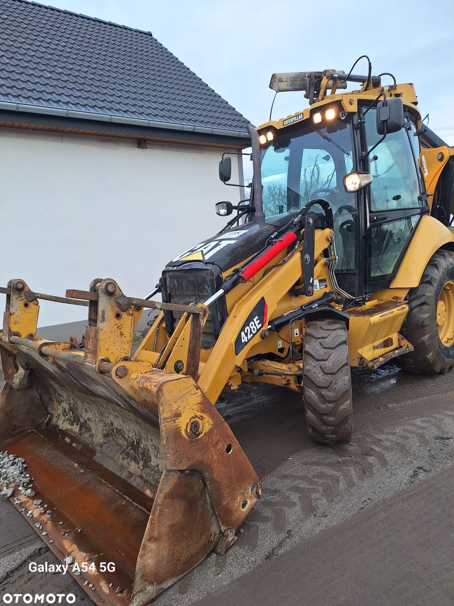 Caterpillar 428E - 1