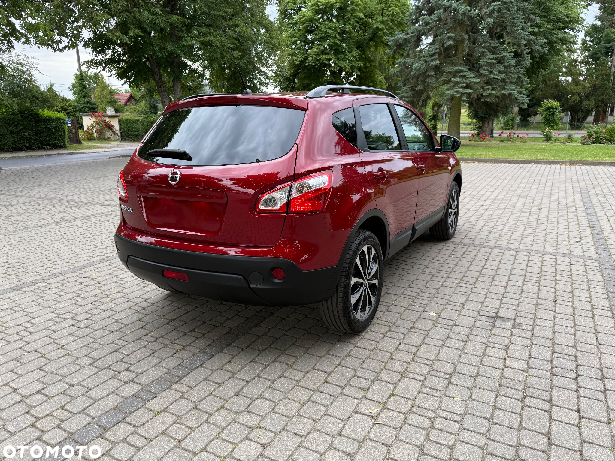 Nissan Qashqai 2.0 4x4 360 - 6