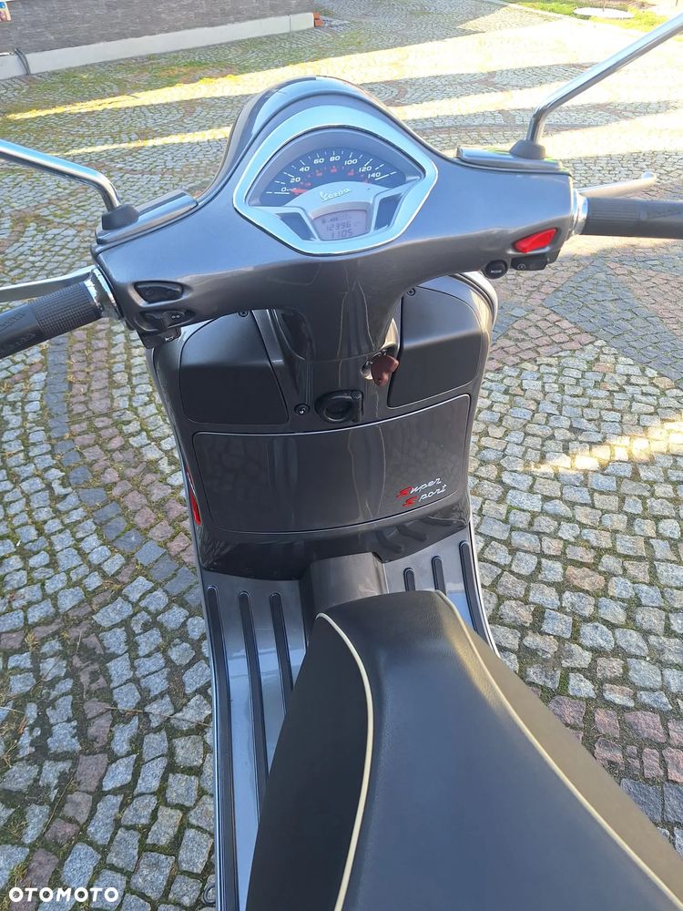 Piaggio Vespa - 7