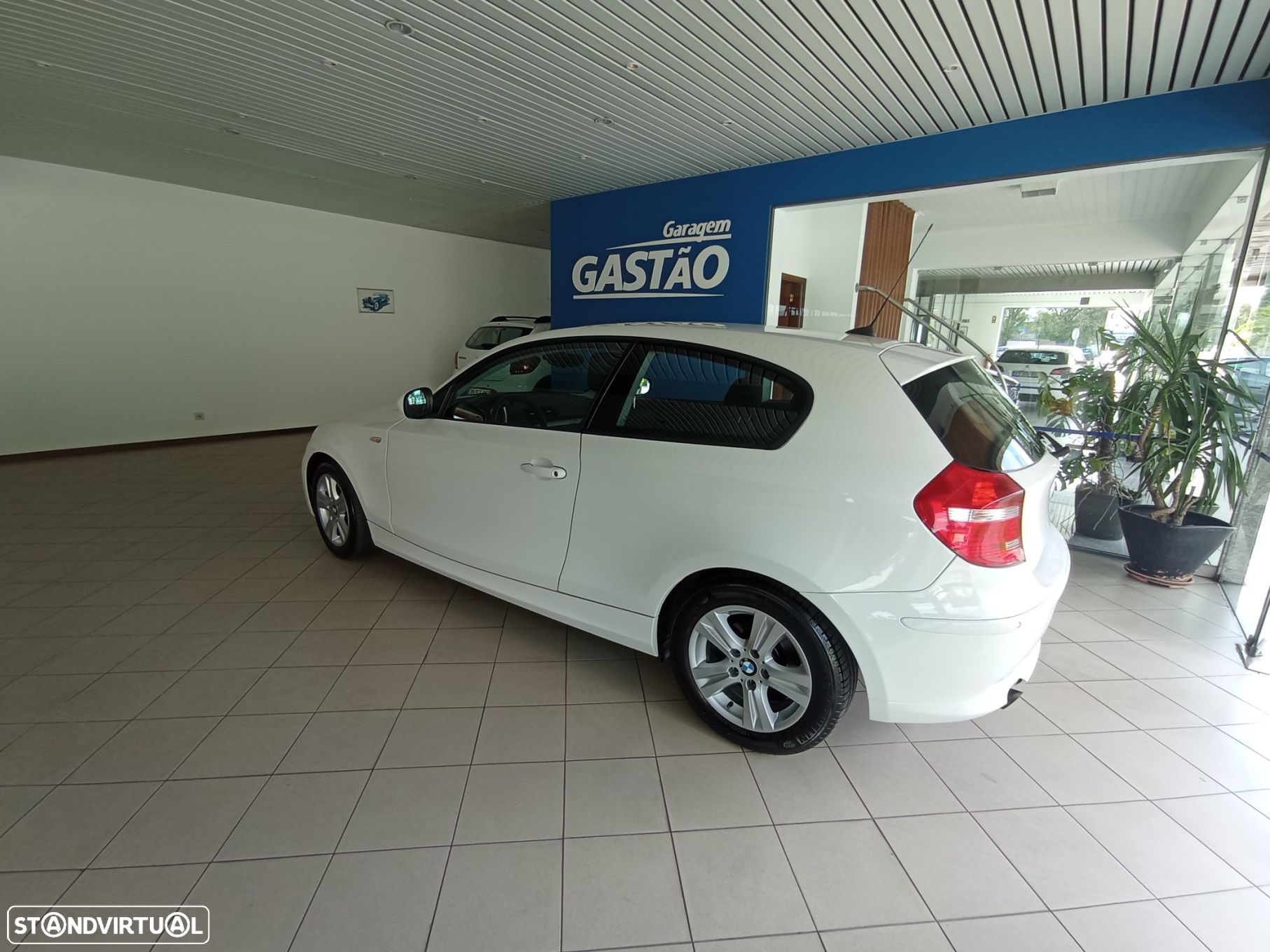 BMW 116 d - 16