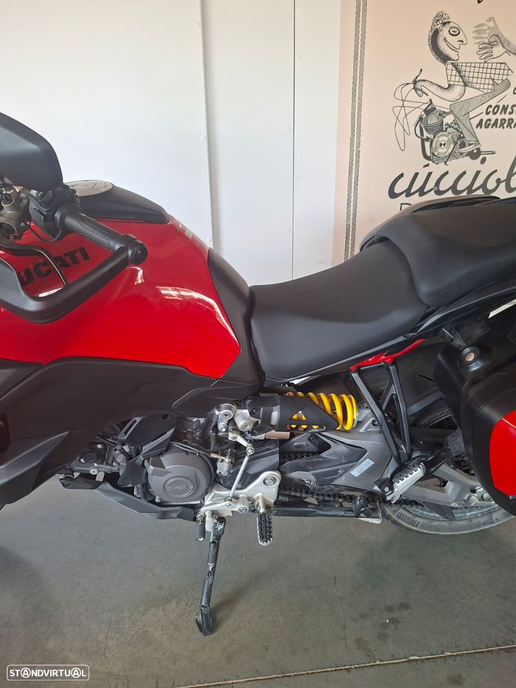 Ducati Multistrada V2 S - 10