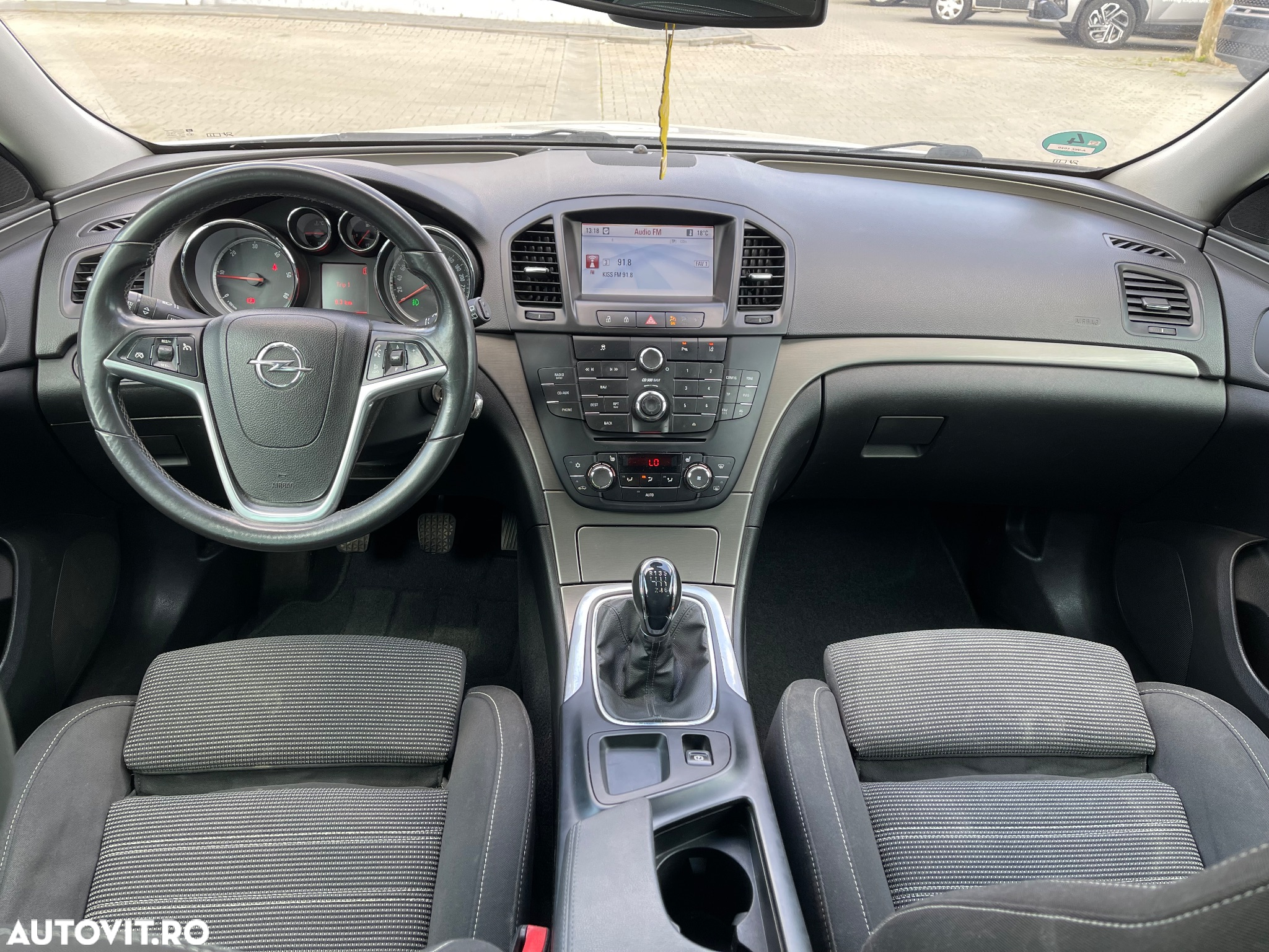 Opel Insignia 2.0 CDTI Sports Tourer - 6