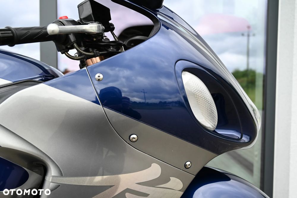 Suzuki GSX-R - 15