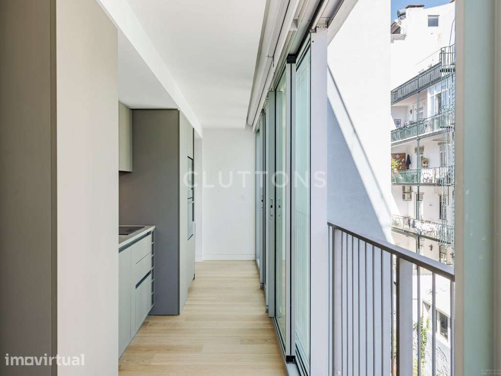 Apartamento T2+1, piscina comum vista rio, investir ou viver, Infan... - Grande imagem: 4/27
