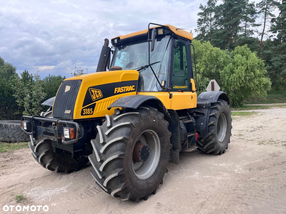 JCB FASTRAC 3185