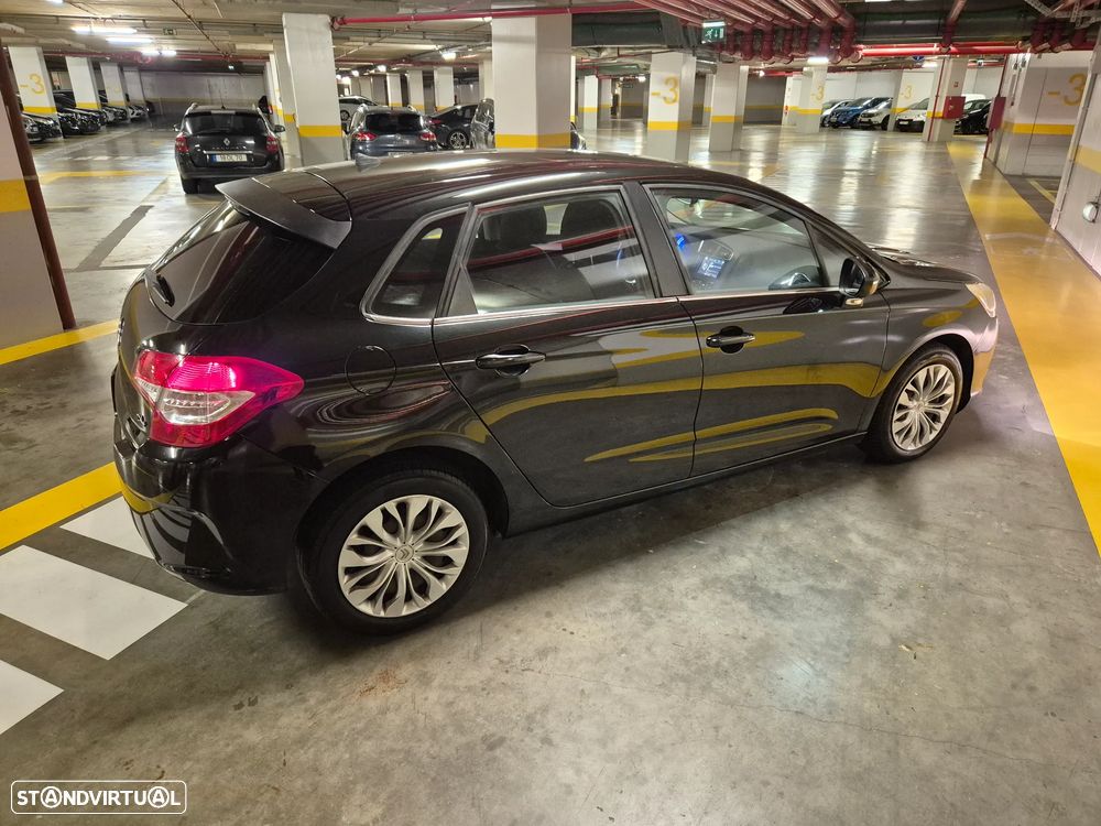 Citroën C4 e-HDi 115 ETG6 Selection - 10