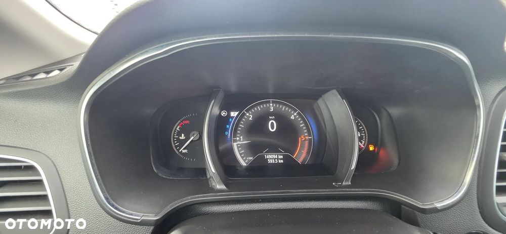 Renault Megane ENERGY dCi 110 EDC INTENS - 11