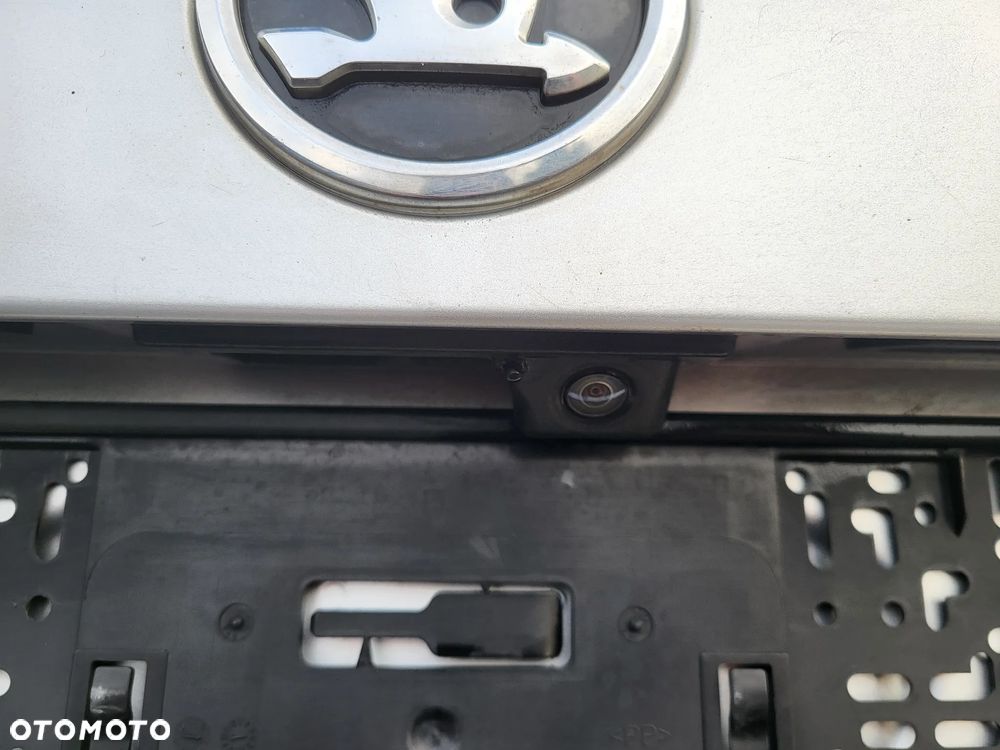 Skoda Superb 2.0 TDI DSG Premium Edition - 20