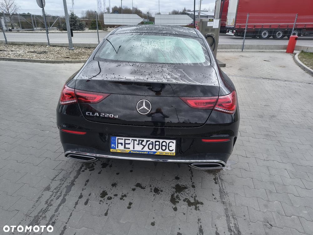 Mercedes-Benz CLA 220 d 8G-DCT - 4