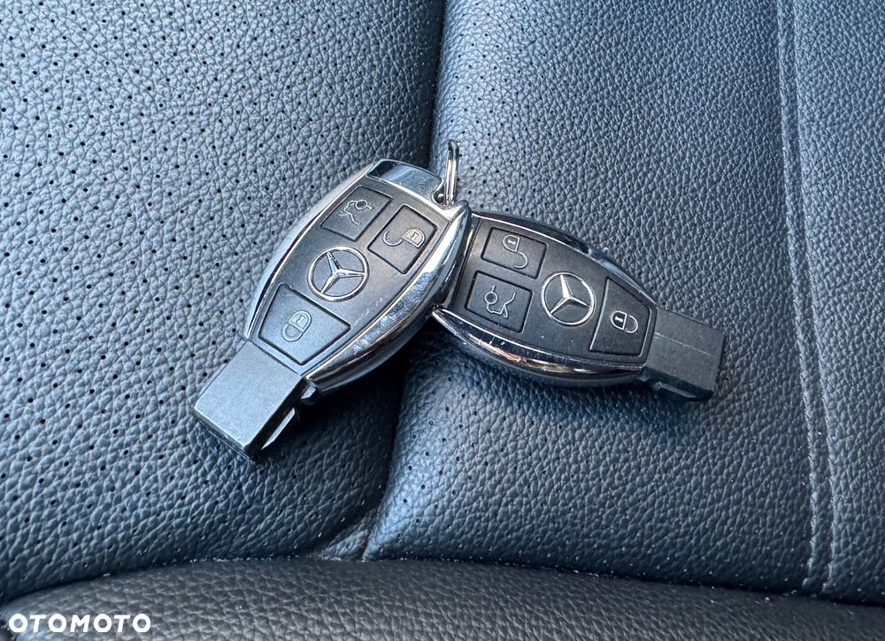 Mercedes-Benz GLE 350 d 4-Matic - 25