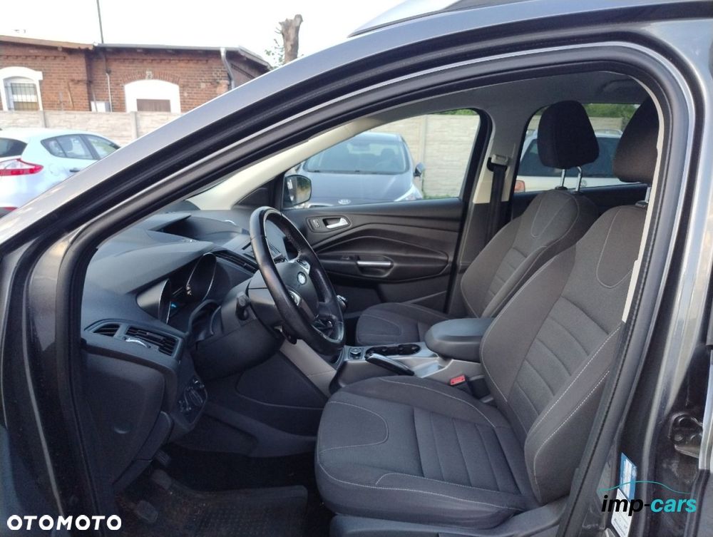 Ford Kuga - 7