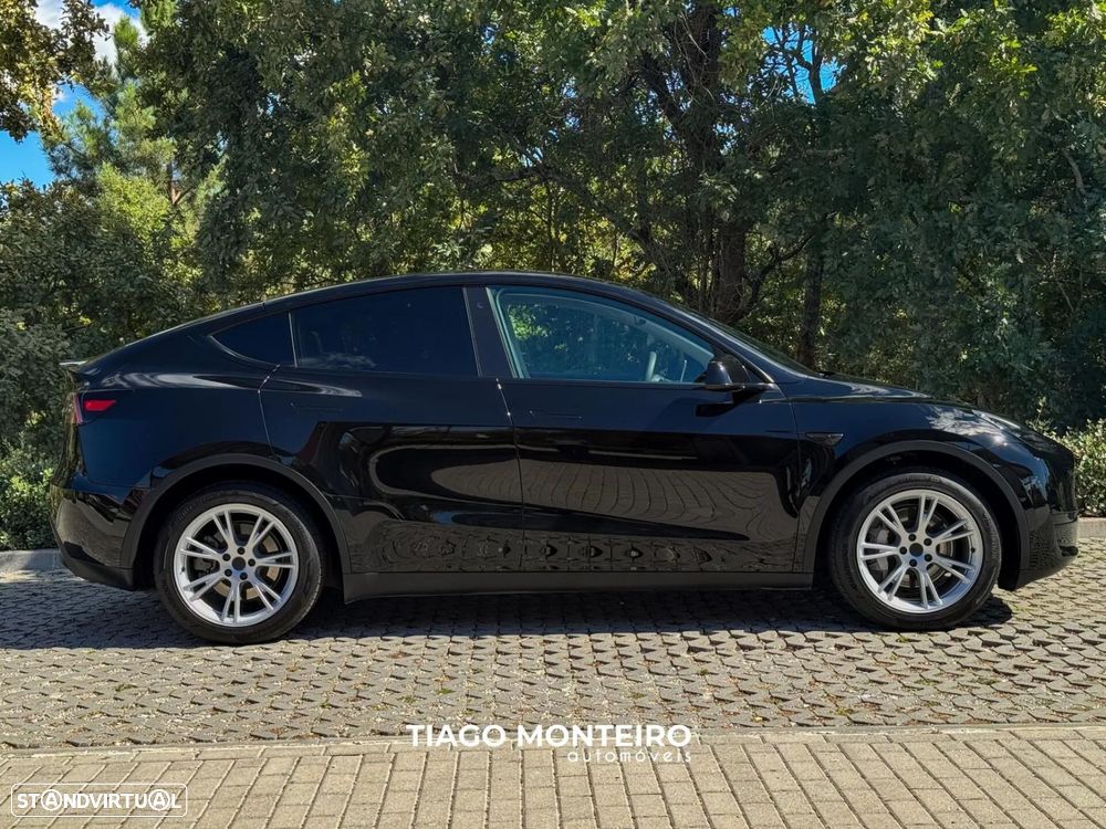 Tesla Model Y Tração Traseira - 29