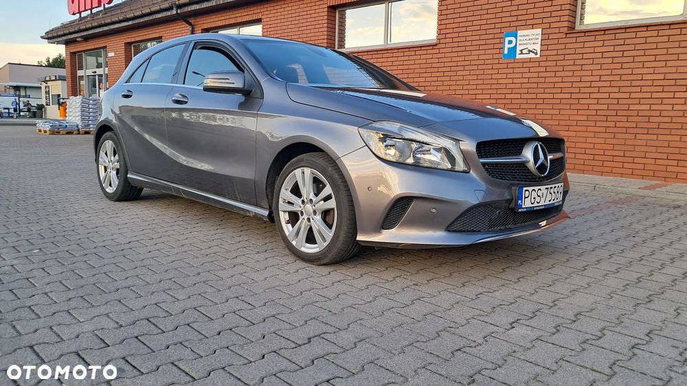 Mercedes-Benz Klasa A 200 (BlueEFFICIENCY) - 29